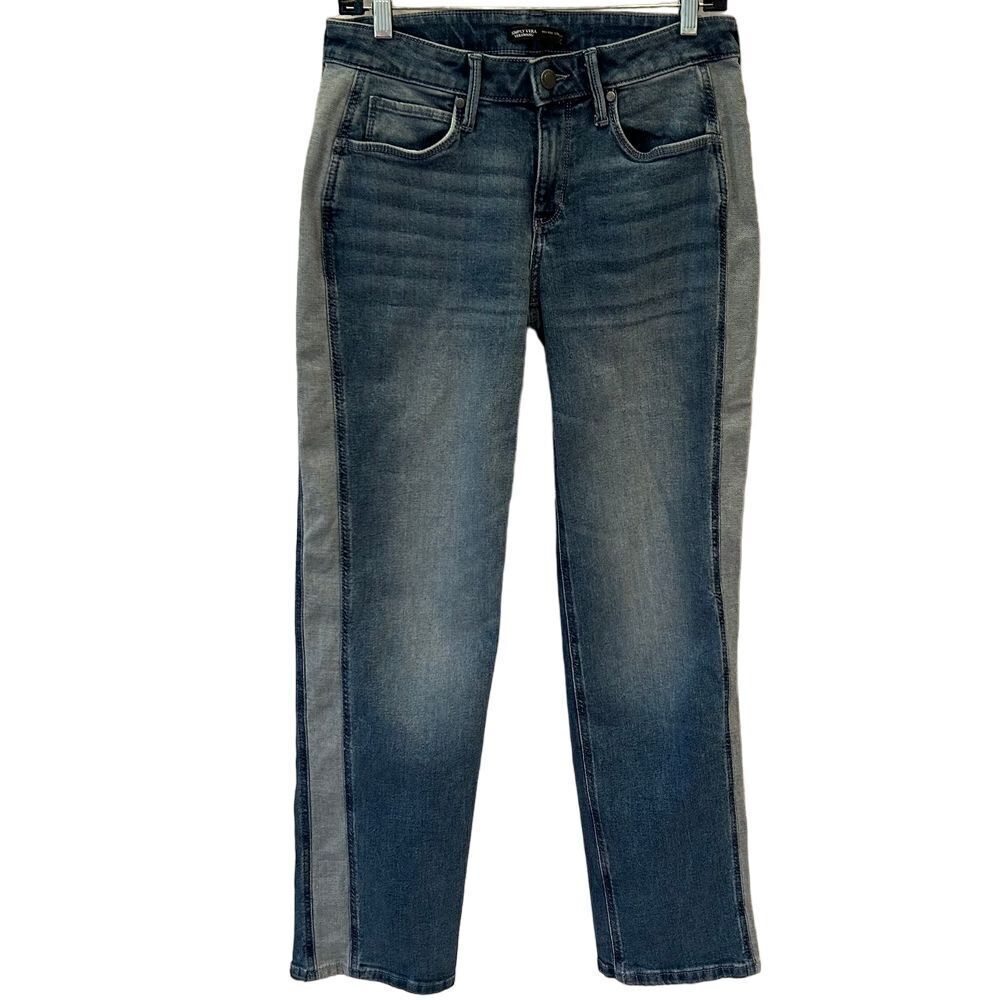 EUC Simply Vera Vera Wang Medium Blue‎ Jeans Faded Denim Strip Down Leg Size 2